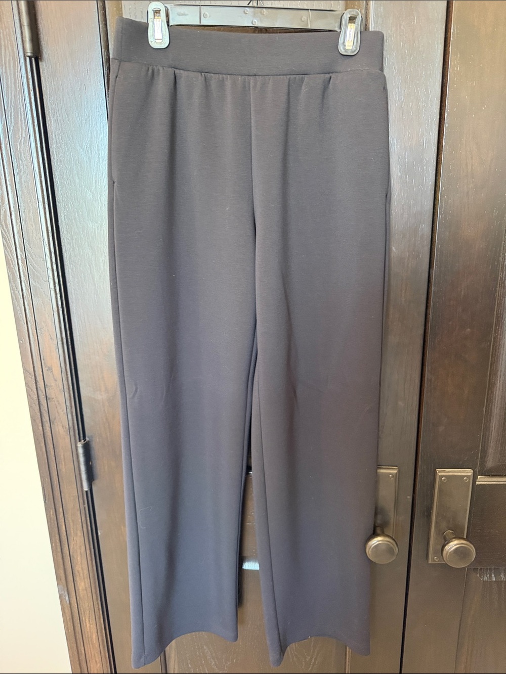 Zella Black Wide-Leg Pull-On Pants. Size medium.